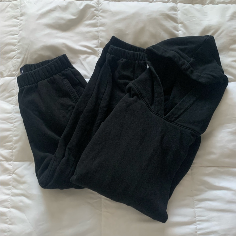 Black Sweatsuit